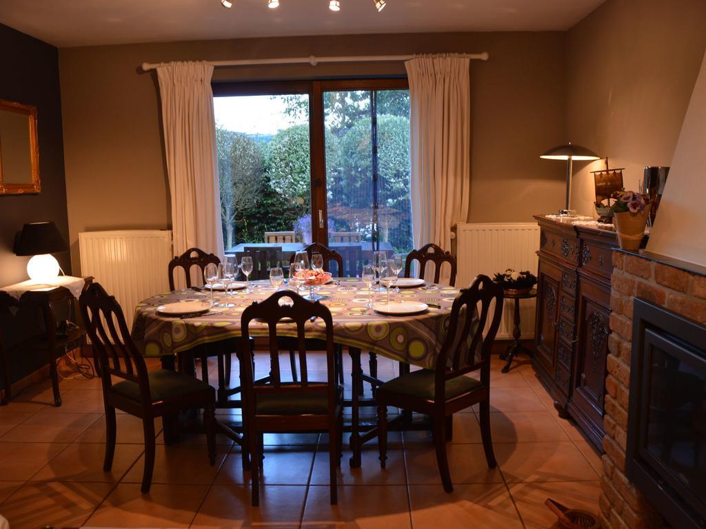 Modern Holiday Home In Stavelot With Fireplace المظهر الخارجي الصورة